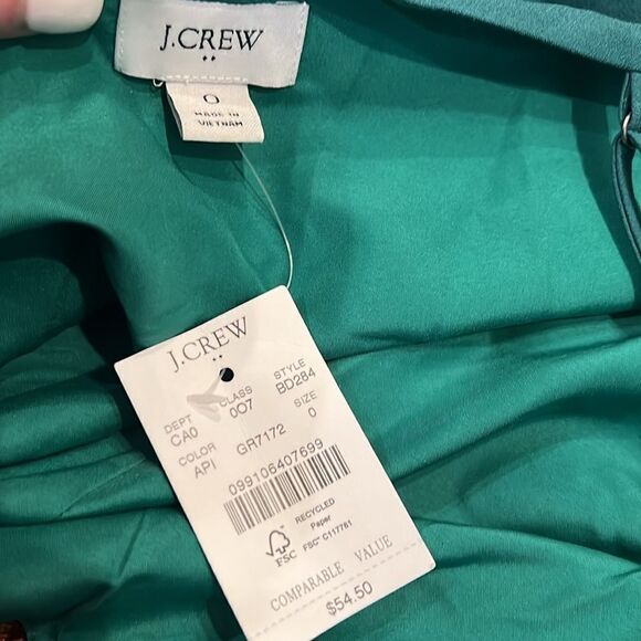 J.Crew v-neck cami top in green NWT 0 - Picture 7 of 7